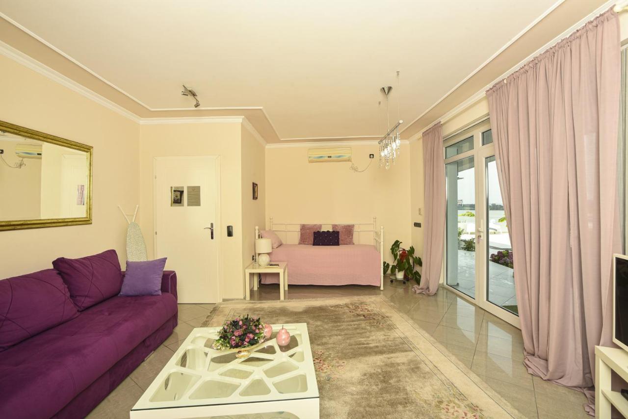 Apartments Villa Graf Smederevo Extérieur photo