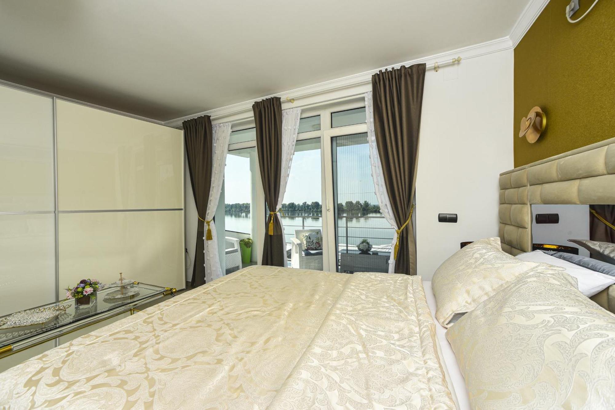 Apartments Villa Graf Smederevo Extérieur photo